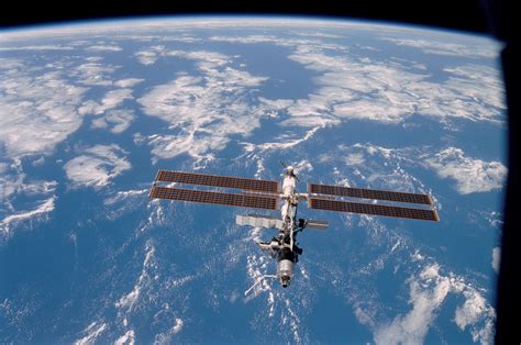 Последние твиты от international space station (@space_station). NASA - International Space Station Stock Photos