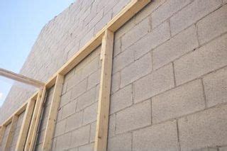 DIY Cinder Block Retaining Walls With Rebar and Concrete | Hunker
