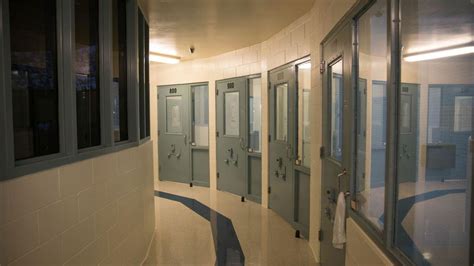 Multnomah Jails Report Shows Most Inmates Need Treatment Services Opb