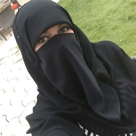 pin by nauvari kashta saree on hijabi queens arab girls hijab niqab hijab fashion summer