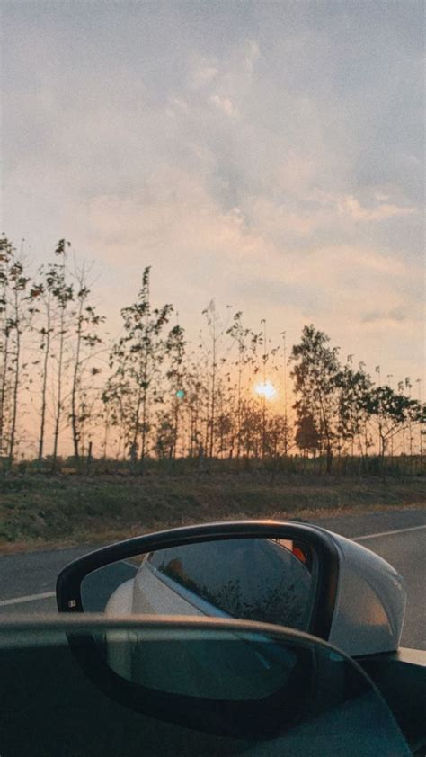 Pin oleh 𝓛𝓲𝓸𝓻𝓪 𝓩𝓪𝓻𝓯𝓪 di aesthetic ♡ | Fotografi, Tempat, Mobil