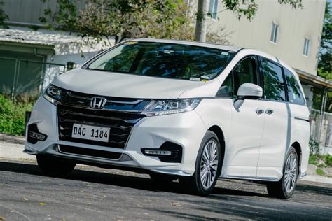 Honda Odyssey Ex V Navi Minivan First Luxury Car Second Visorph