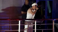 Donnie Wahlberg Good Vibrations & I Got It Cruise PJ Party - YouTube