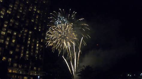 Hilton Hawaiian Village Friday Night Fireworks 2 Youtube