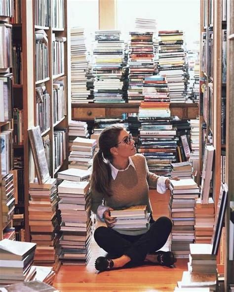 8 Best Hot Librarians Images On Pinterest Sexy Librarian Daughters And Glasses
