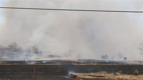 Multiple Crews Battle Grass Fires In Kansas Ksnt News