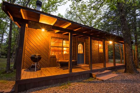 This Tiny One Room Cabin Nestled In The Woods In Oklahoma Makes For A