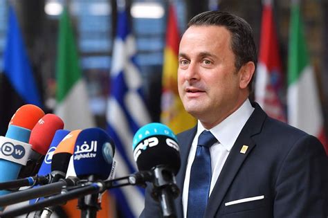 In a bbc exclusive, the luxembourg pm xavier bettel says it was never his intention to humiliate boris johnson by holding a press. Xavier Bettel na reunião de líderes da UE que aprovou acordo para o Brexit