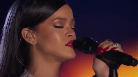 Rihanna Stay Live At The Concert For Valor Realtime Youtube Live View Counter