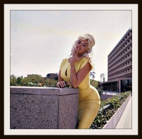 Beautiful Jayne Mansfield For More Classic 60s And 70s Pics
