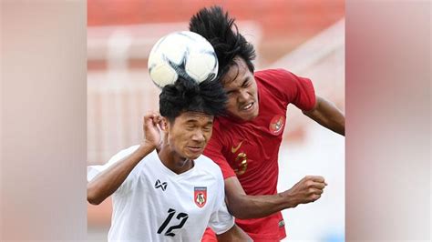Atas tindakan itu, barito putera mengirim yudha febrian ke pesantren. Dicoret Timnas U-19, Barito Putera Kirim Yudha Febrian ke ...