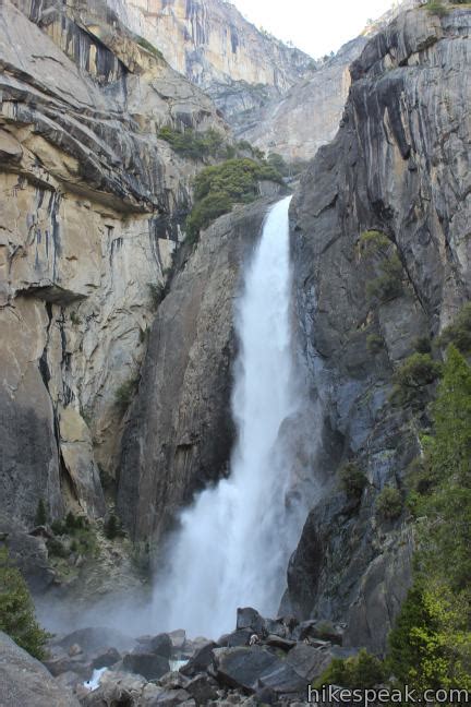 Lower Yosemite Fall Trail Yosemite