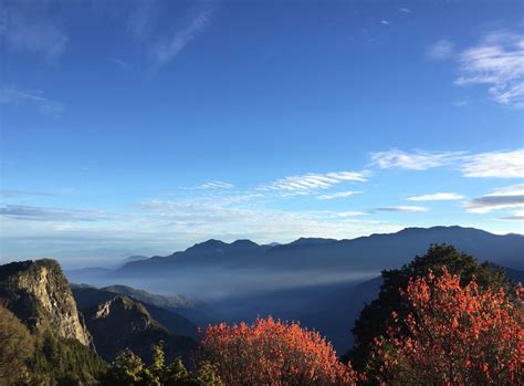 Taiwans Alishan Scenic Views Glorious Sunrise Beautiful Nature