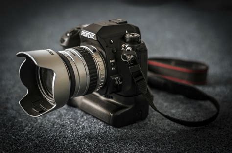 Best small Pentax camera? K-01, Q-series, MX-1, etc.- users, would you ...