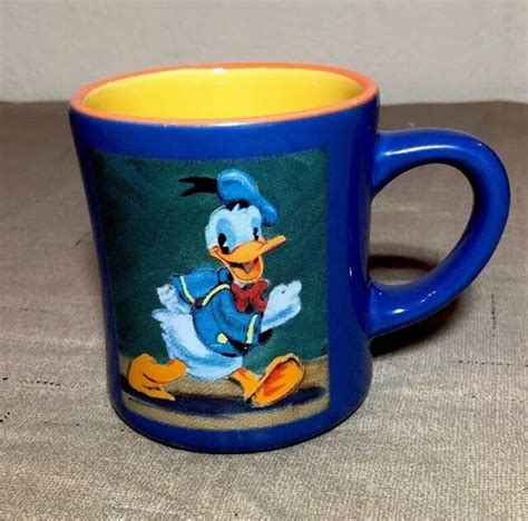 The Disney Store Blue And Orange Donald Duck 10oz Ounce Coffee Mug Cup Ebay