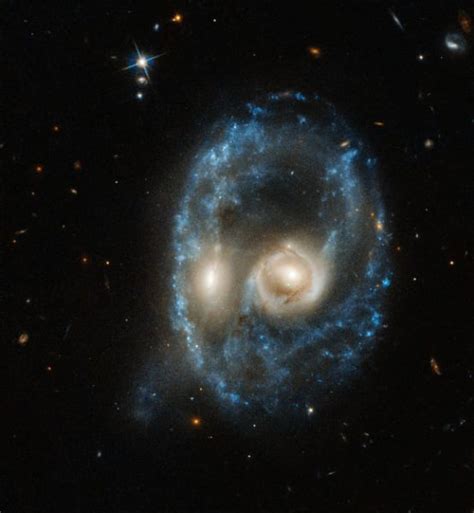 Hubble Spots Stunning Ring Galaxy System Astronomy Sci