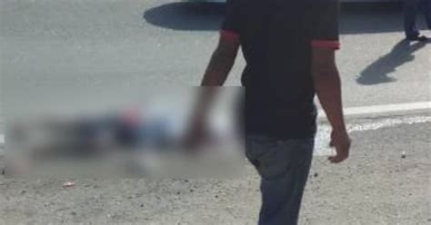 Kelime ve terimleri çevir ve farklı aksanlarda sesli dinleme. Bakti Terakhir Tak Kesampaian, Budak 6 Tahun Dipercayai ...
