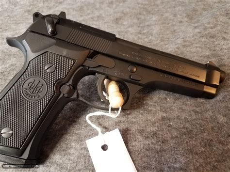 Beretta 92fs Made In Italy New In Box 4 15rd Mags