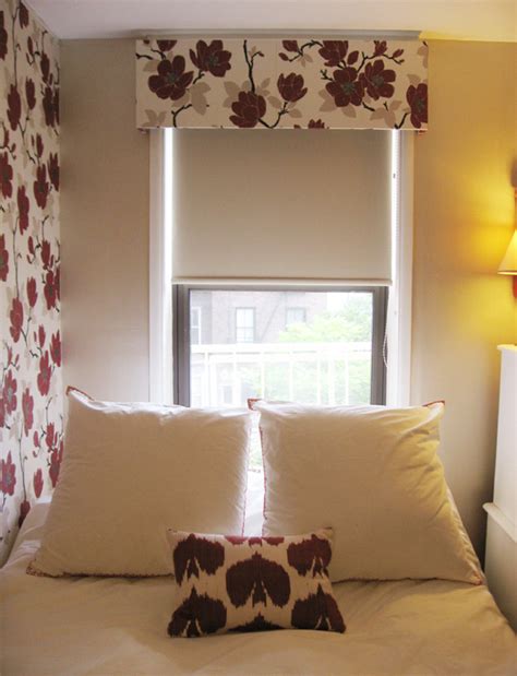 Fitting over your bed base and falling gently to the floor, a valance has a way of dressing up a plain bed frame. DIY Window Valance | Seeing Design
