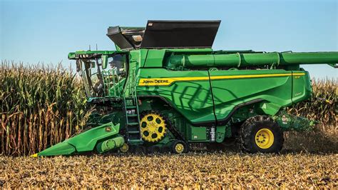 How Does A Corn Combine Harvester Work Machinefinder