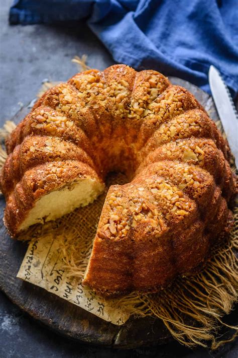 11magnolialane moist and flavourful raisan cake flavoured with rum. Bacardi Rum Cake Recipe (Step by Step + Video) - Whiskaffair