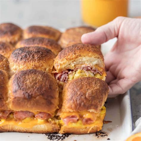 These Cheesy Baked Breakfast Sliders Are So Easy And Perfect For