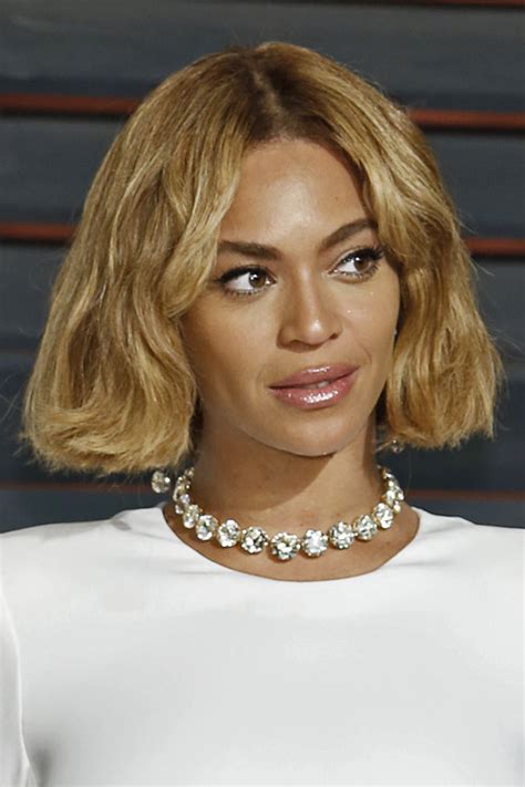 Beyoncé Wavy Honey Blonde Bob Hairstyle Steal Her Style