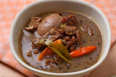Ayo masak menggunakan resep dari bango dan temukan hidangan favorit anda di sini Resep Brongkos Daging Sapi, Sayur Kuah Santan Pakai Keluak
