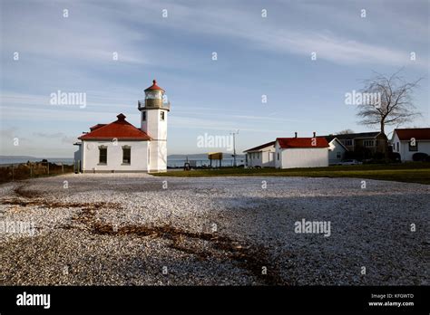 Wa14019 00washington Alki Point Lighthouse On The Puget Sound In