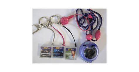 Hit Clips 375 Reasons Why Being A 90s Girl Rocked Our Jellies Off Popsugar Love And Sex
