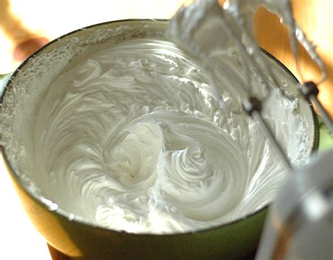 Diy How To Make Homemade Body Butter Going Evergreen