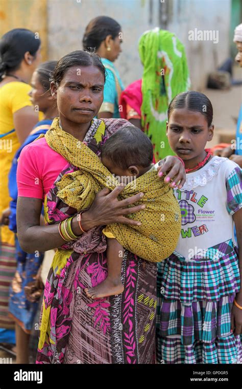 muria tribe tribal woman haat market haat bazaar jagdalpur bastar chhattisgarh india