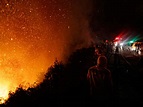 Cape Town wildfire: Dramatic pictures reveal devastation as fire rips ...