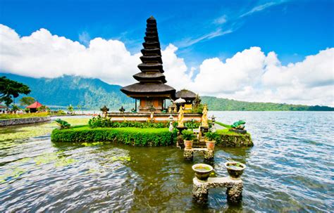 Honeymoon Tour Bali Akshar Tours