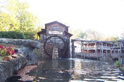 Grist Mill Picture Of Dollywood Pigeon Forge Tripadvisor