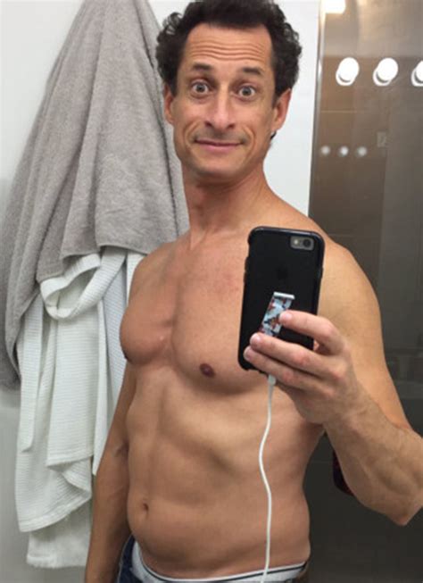 Anthony Weiner Sexting 15 Year Old Girl — Inappropriate Texts Revealed