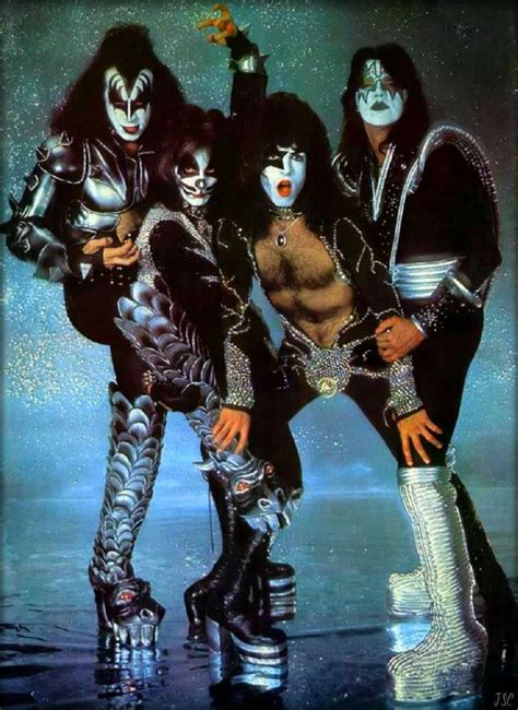 Hot Glitter Graphics Kiss Nycapril 9 1976 Destroyer Glitter