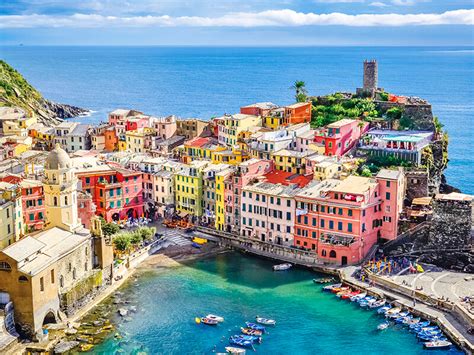 イタリア屈指の美しい海岸線！世界遺産 チンクエテッレ のフォトジェニックな絶景｜トリドリ