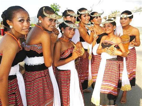 Marshall Islands Traditional Handicrafts Take On Japanese Moniker