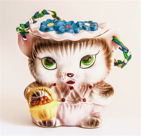 kitsch kitty photograph by ray garrod retro pottery net with images kitsch cat cookie