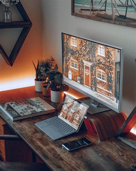 Minimal And Modern Desk Setups For Working From Home Desk Setup 002