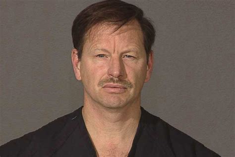 Gary Ridgway: The Gruesome Story Of The Green River Killer | Thought ...