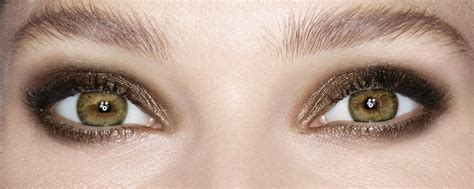 Hazel Eyes All You Need To Know About Them Including Makeup