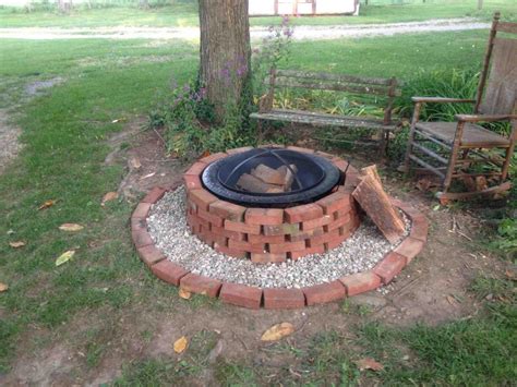 Wow Check Out This Great Backyard Fire Pit What An Original Concept