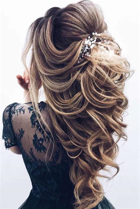As the examples, you can browse it below. 24 Stunning Prom Hairstyles For Long Hairs - My Stylish Zoo