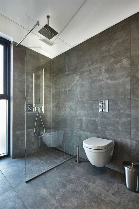 Résistant à l'eau, le carrelage est le revêtement de sol idéal pour votre salle de bains. Le carrelage effet béton en 55 photos inspirantes ...