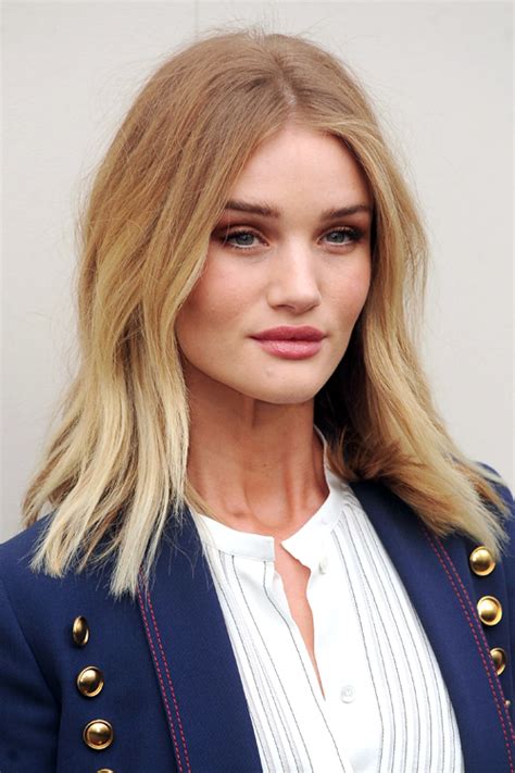 Rosie Huntington Whiteley Straight Light Brown Bob Ombré Hairstyle