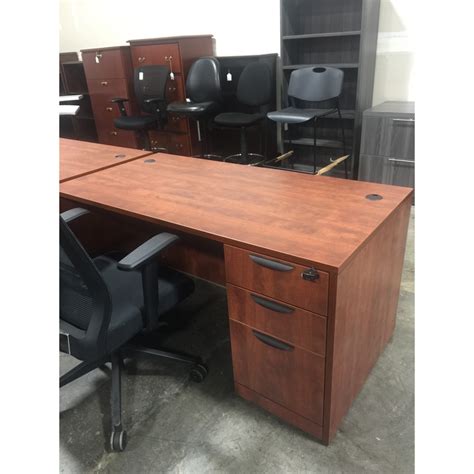 30x60 Cherry Laminate Desk 615 Better Office Furniture