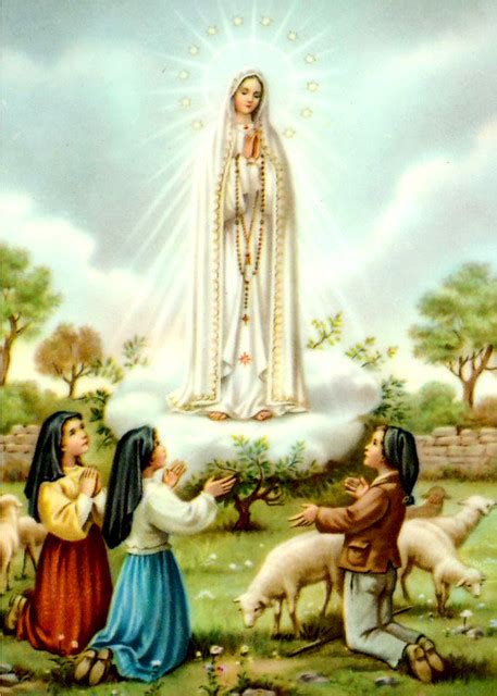 Her name in portuguese is nossa senhora de fátima. Virgen de Fatima | IN FATIMA'S COVE In Fatima's cove on ...