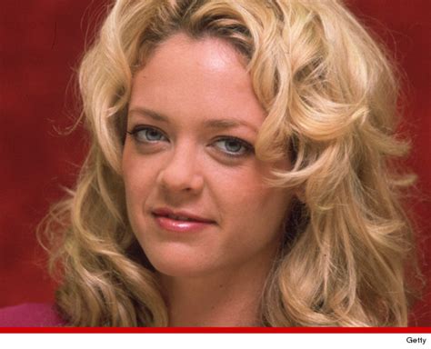 That S Show Star Lisa Robin Kelly Files For Divorce After Explosive